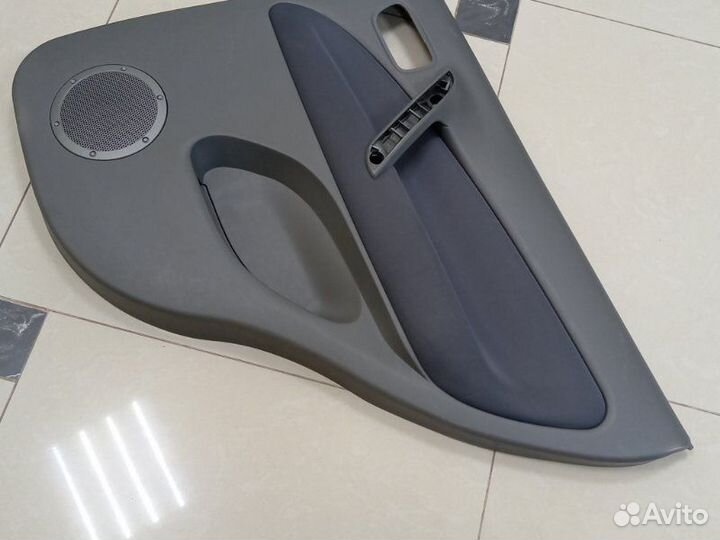 Обшивка двери задняя правая Chery Tiggo T11 DB