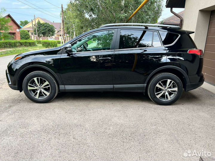 Toyota RAV4 2.5 AT, 2017, 133 000 км