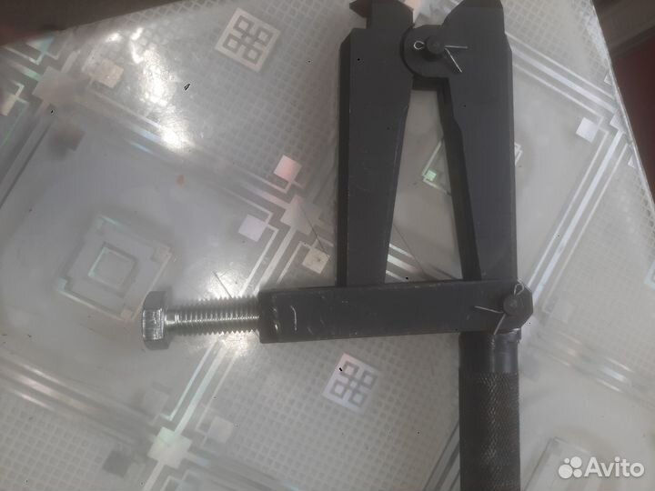 67.7801-9513-000 Приспособление для выпрессовки ш