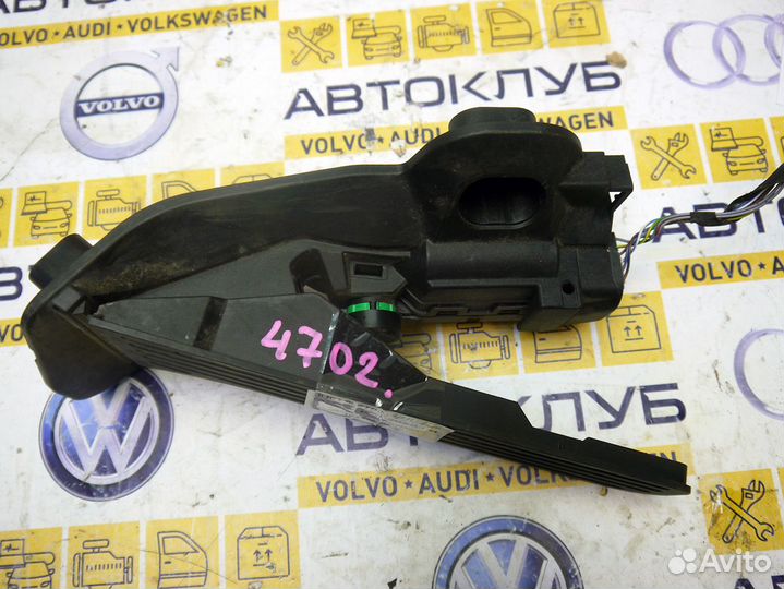 Педаль акселератора WV Пассат Б6 B6 1K2723503M