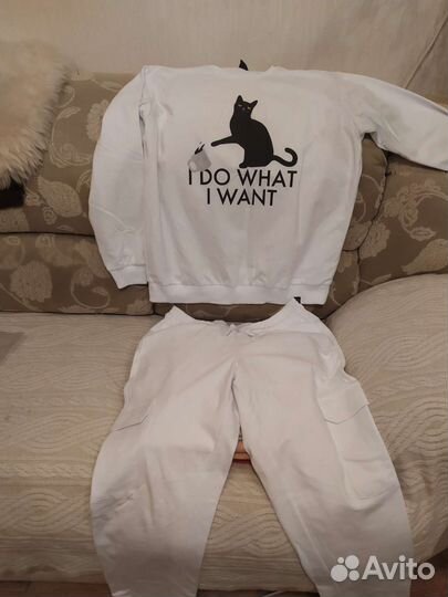 Костюм женский 54 размер