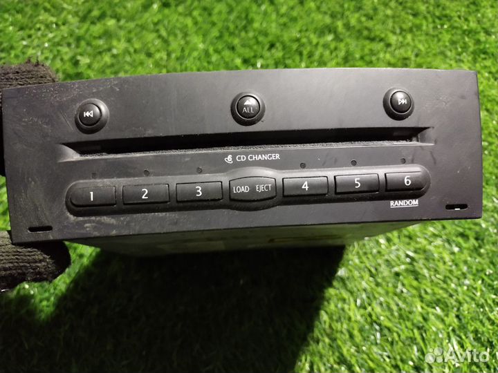 Ченджер компакт дисков Renault Megane II