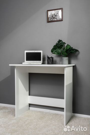 Стол компьютерный как в IKEA