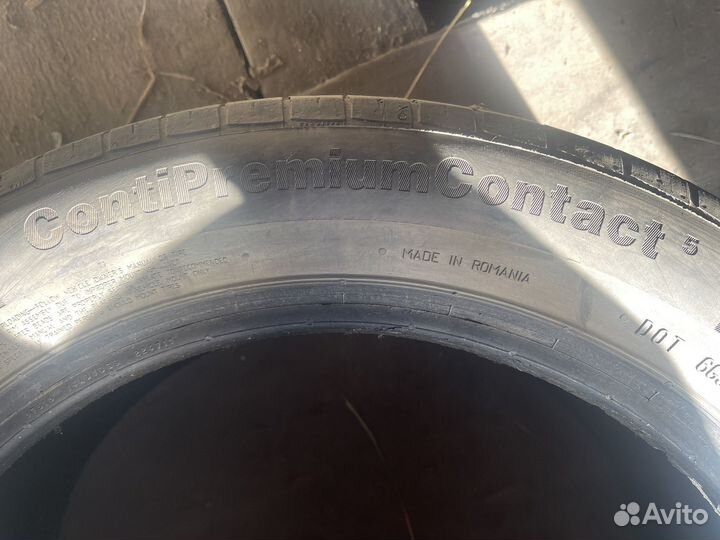 Continental ContiPremiumContact 5 215/55 R17 94W