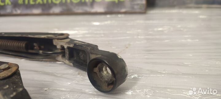 Поводок стеклоочистителей Chery QQ6