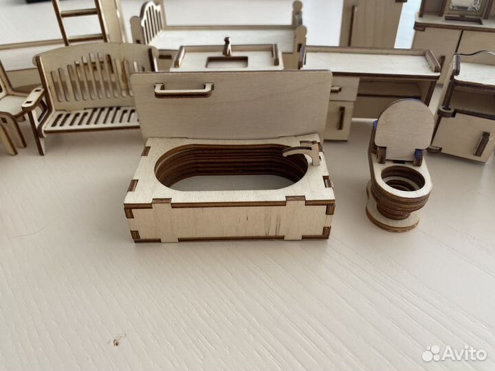 Мебель для кукольного домика деревянная