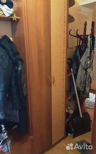 Шкаф в прихожую бу