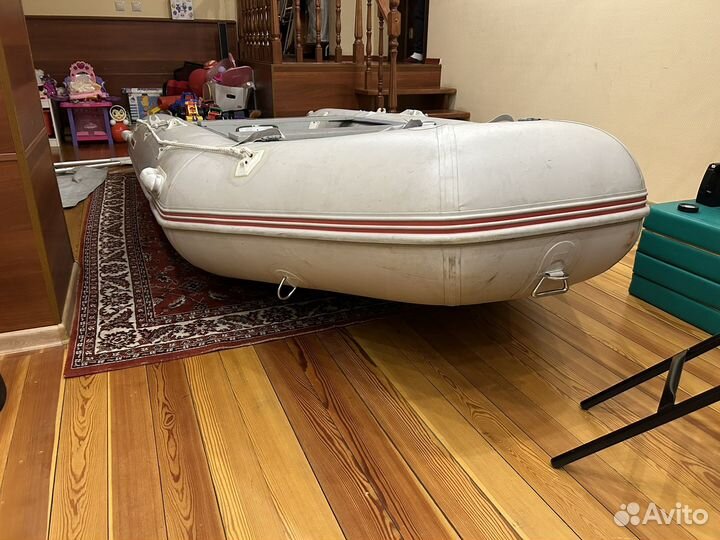 Пвх лодка Nissamaran 380TR