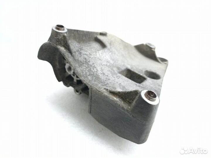 Кронштейн компрессора кондиционера Bmw X3 E83