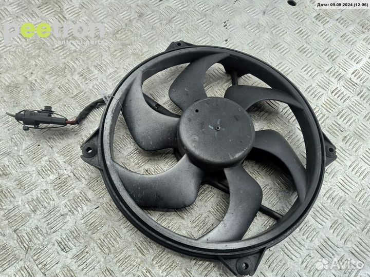 Б/У Б/У Вентилятор радиатора 9650116580 Peugeot
