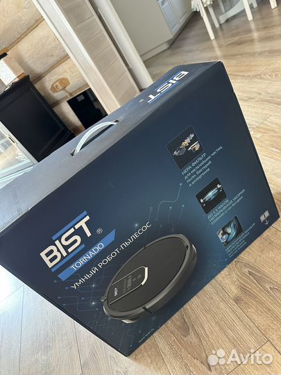Робот пылесос bist tornado