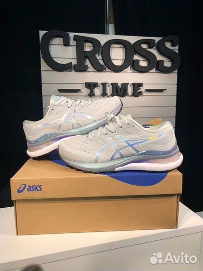 Кроссовки Asics Gel Kayano 28