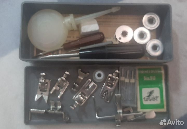 Швейная машина Подольск-142