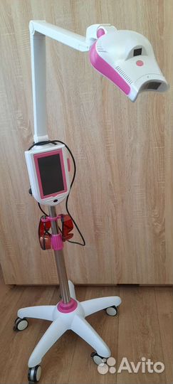 Лампа для косметического отбеливания зубов