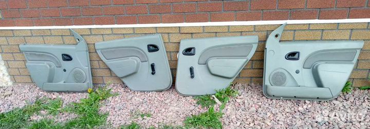 Дверные карты Рено Логан