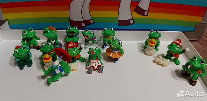 Игрушки из киндера 90х