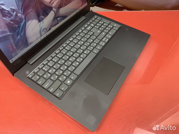 Ноутбук Lenovo i5/8gb/512Gb