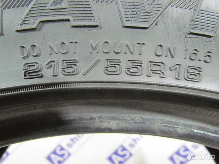 Goodyear UltraGrip Ice Navi Zea 215/55 R16 101K