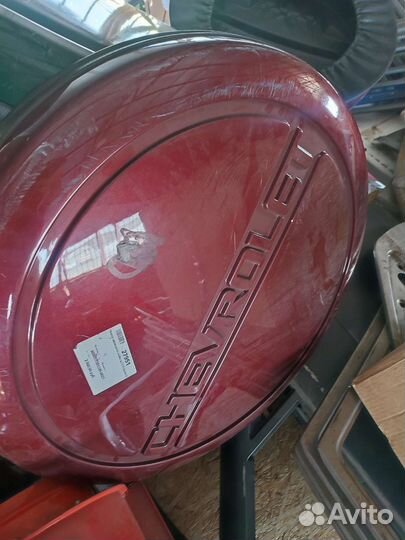 Колпак запасного колеса на chevrolet ниву