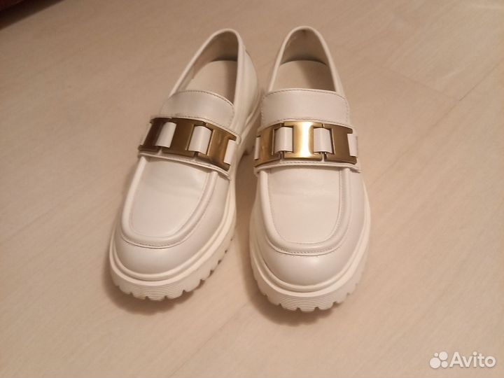 Лоферы женские 36 размер
