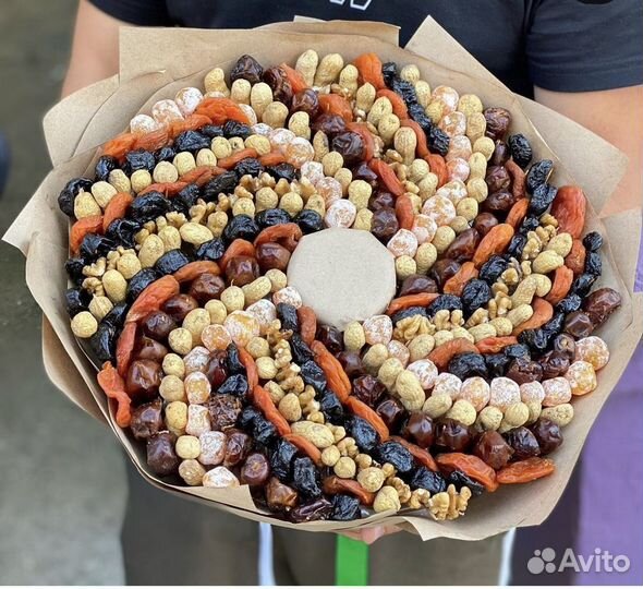 Букет из сухофруктов