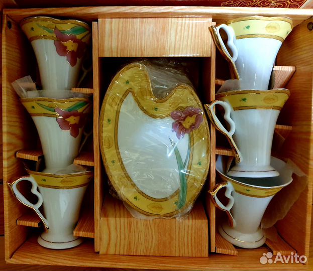 Продаётся сервиз