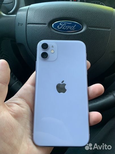 iPhone 11, 64 ГБ