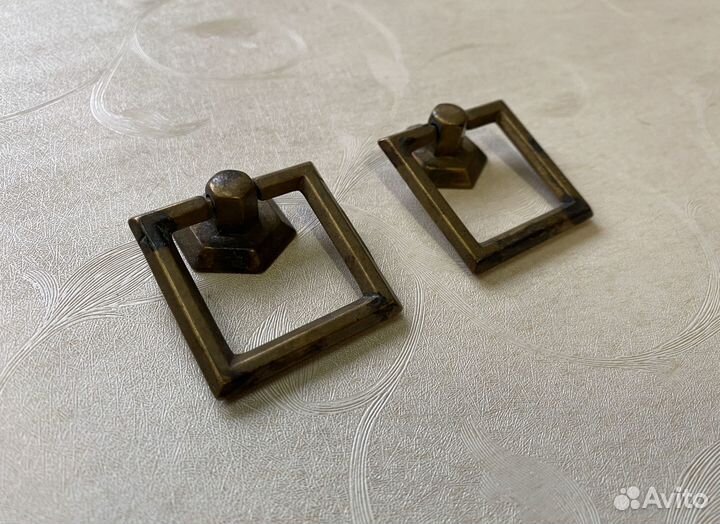 Мебельная ручка кольцо под старину Италия