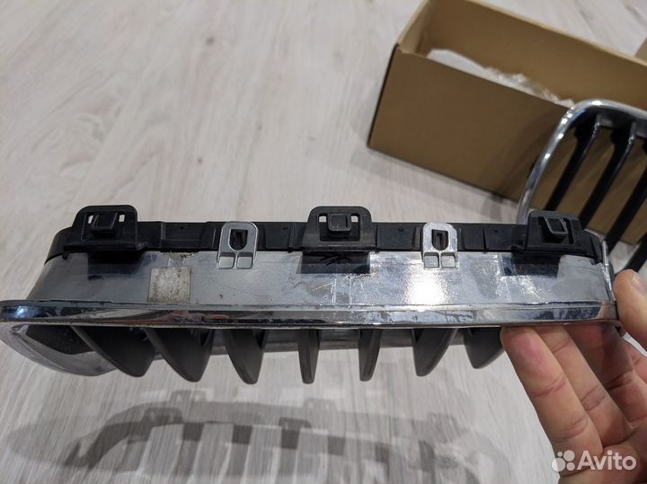 Решетки радиатора (ноздри) BMW F20 дорест