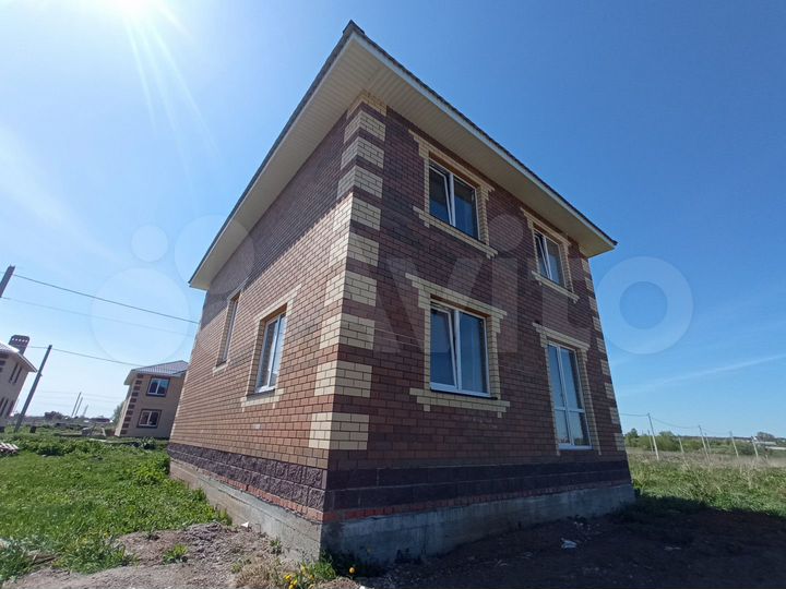 Дом 90 м² на участке 8 сот.