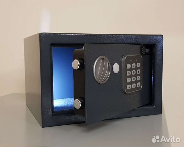 Сейф металлический csт-170EL
