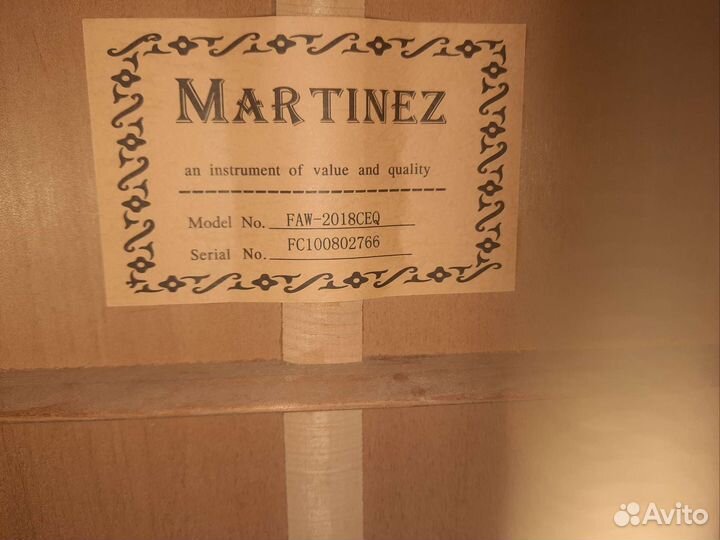 Электроакустическая гитара martinez