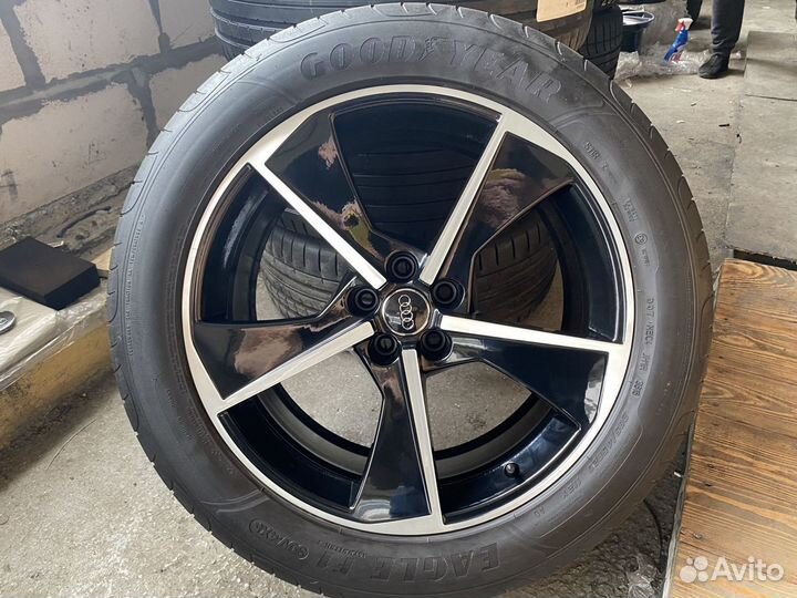 Оригинальные колеса Audi Q7 4M R20