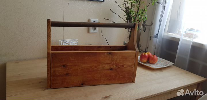 Деревянный ящик для вина