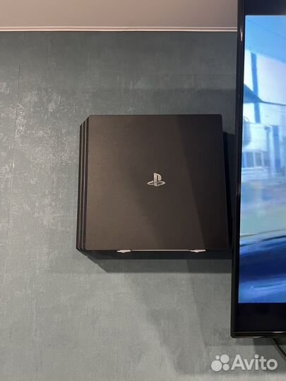 Sony playstation 4 pro 1tb