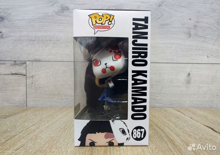 Funko Pop Танджиро Камадо №867 Hot Topic Exlusive