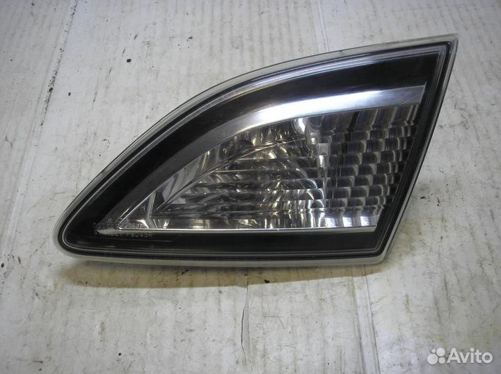 Фонарь задний внутренний правый Mazda 3 (BL) 2011