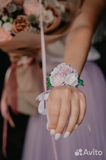 Цветочный браслет