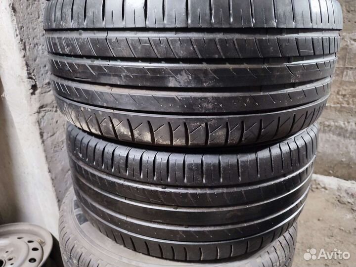 Viatti Strada Asimmetrico 245/45 R17