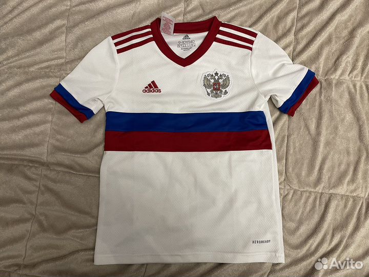 Футболка adidas
