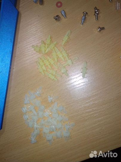 Матер. платы,видеокарты,болты,заглушки,крепление