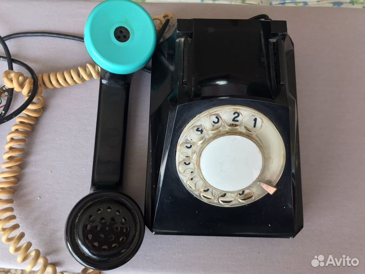 Стационарный телефон дисковый