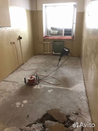 Демонтаж квартиры пола стен. Вывоз мусора