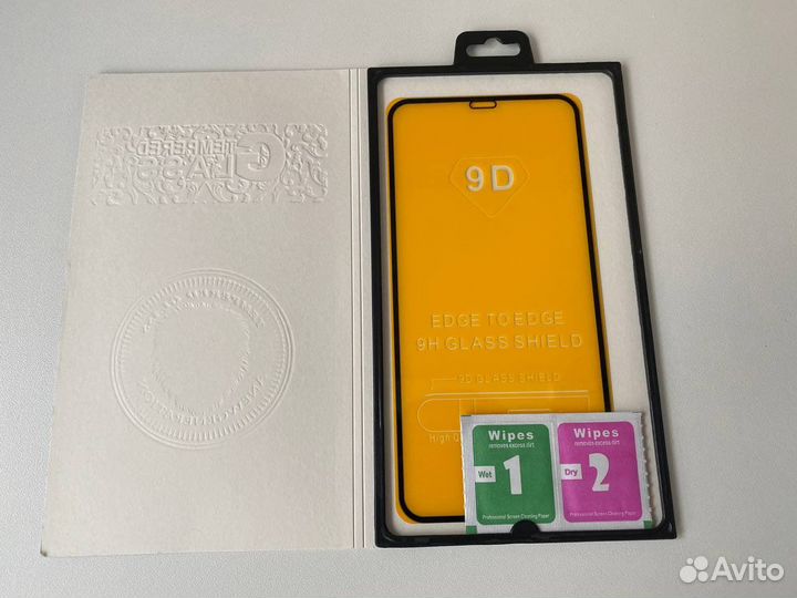 Защитное стекло iPhone / Все модели