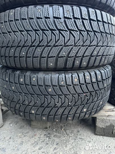 Michelin X-Ice North 3 225/55 R17