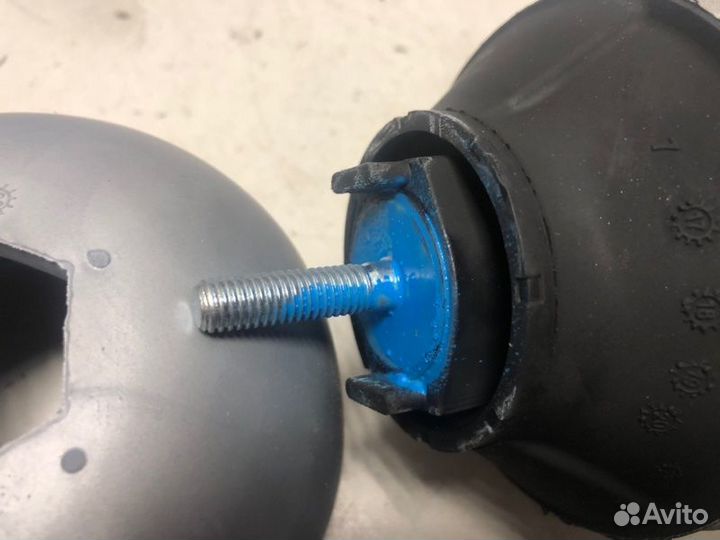 Опора двигателя Audi A6 C5 1997-2004