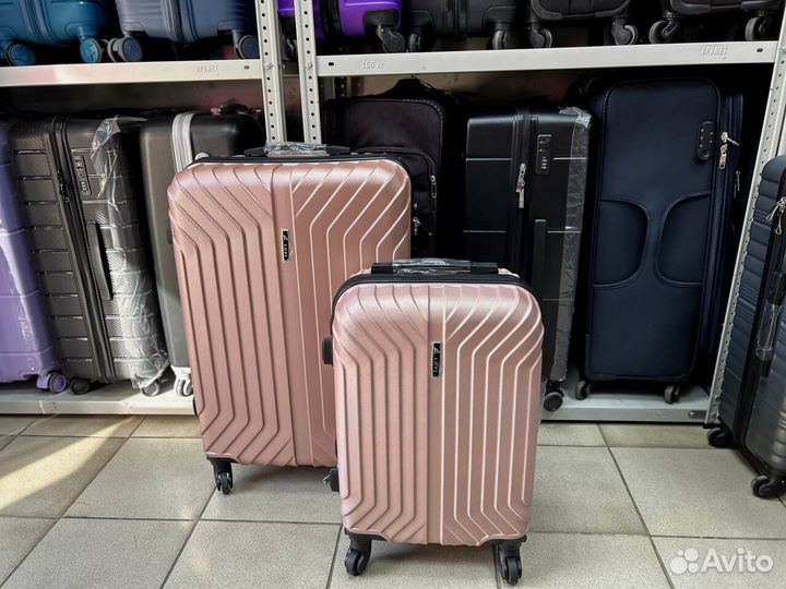 Чемодан ручная кладь 55 40 25