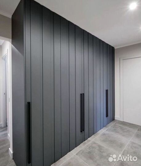 Шкафы в прихожую на заказ от производителя