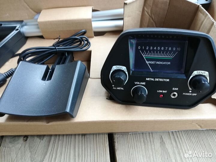 Новый Металлоискатель MD-4030 новый