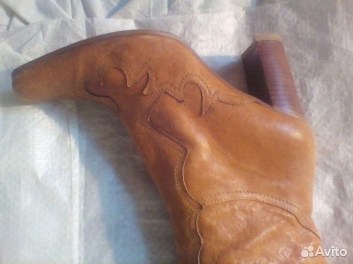 Сапожки женские,нат.кожа, р-р 39